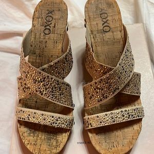 XOXO platform day to dinner sandal